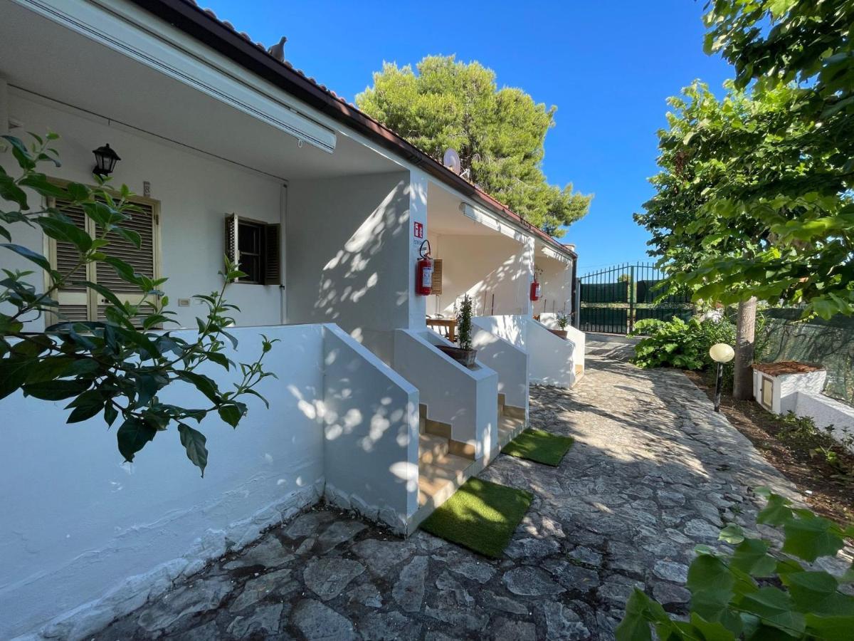 Appartamenti Le Porte Del Gargano 维耶斯泰 外观 照片